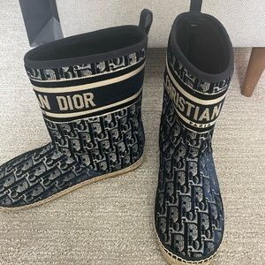 Christian Dior velvet oblique boots